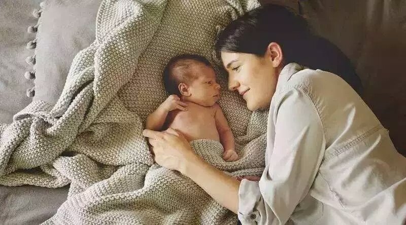 哺乳期喂奶可以服甲亢药吗?对孩子有影响吗?