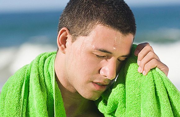 怎么样才能减少出汗 vYYBAFsst3qAKvD7AACxOms56CE198.jpg?_ms_=b528