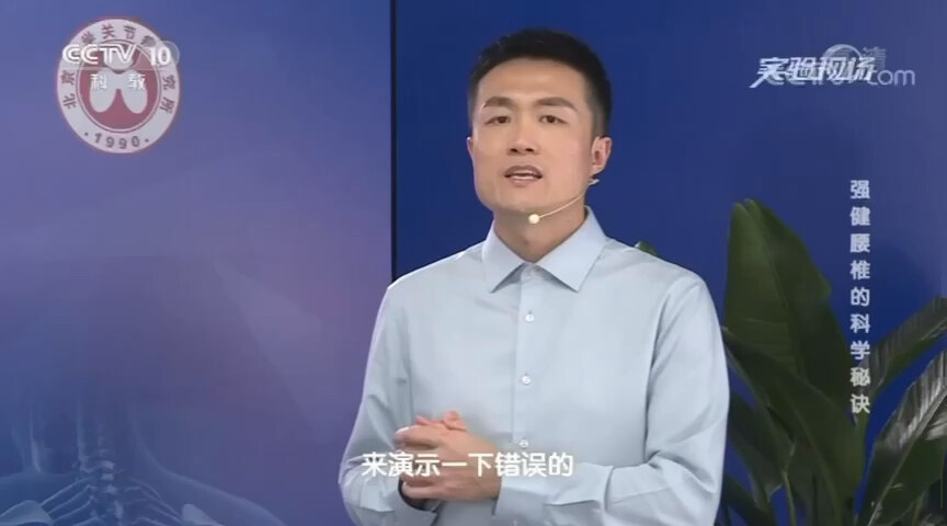 默认图片