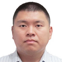 张逸