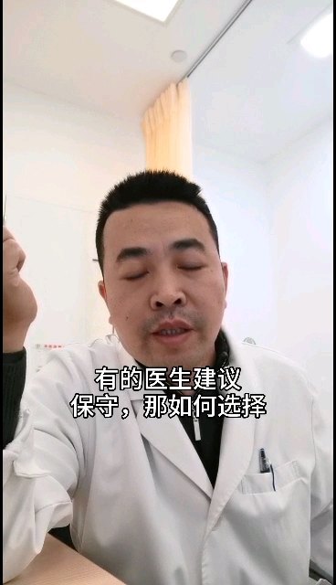 默认图片