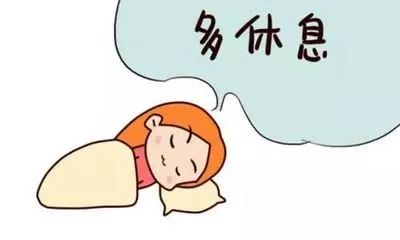 第一步:卧床休息对外伤引起的急性腰扭伤应真正做到绝对卧床休息,使