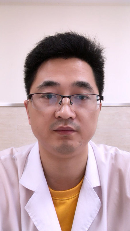 手脱皮就是手癣？