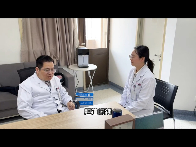 小黄人胆道闭锁什么时候考虑肝移植