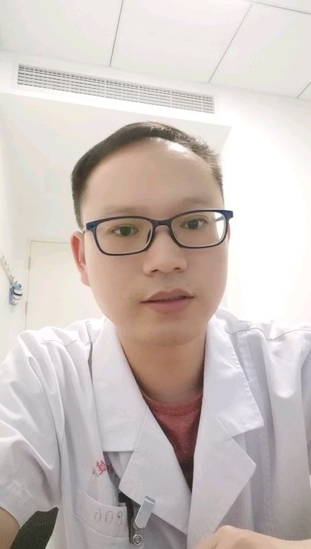 女宝宝小阴唇黏连是怎么回事？为什么会黏连？