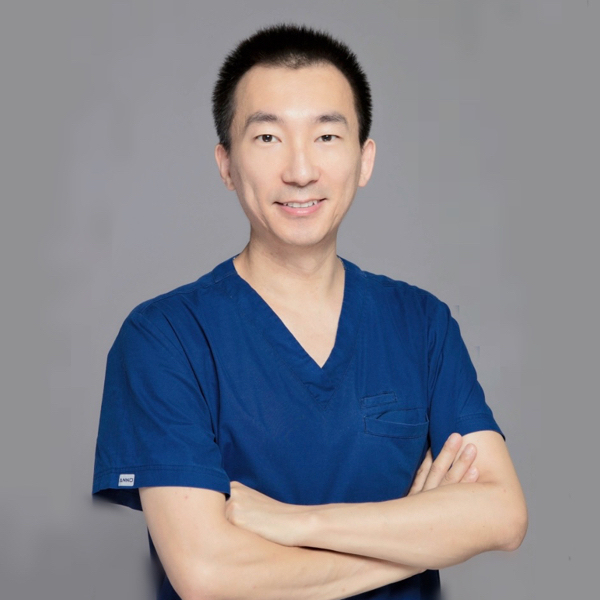 请问四岁孩子Q波增深严重吗，心肌酶谱稍高